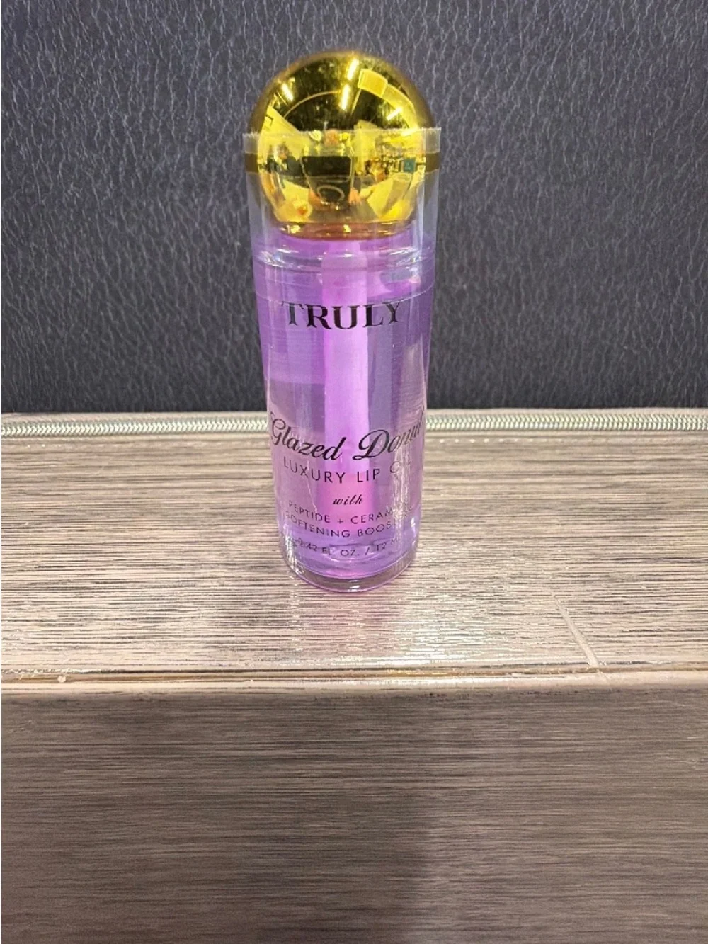 TRULY Glazed donut Luxury Lip oil. Sealed.